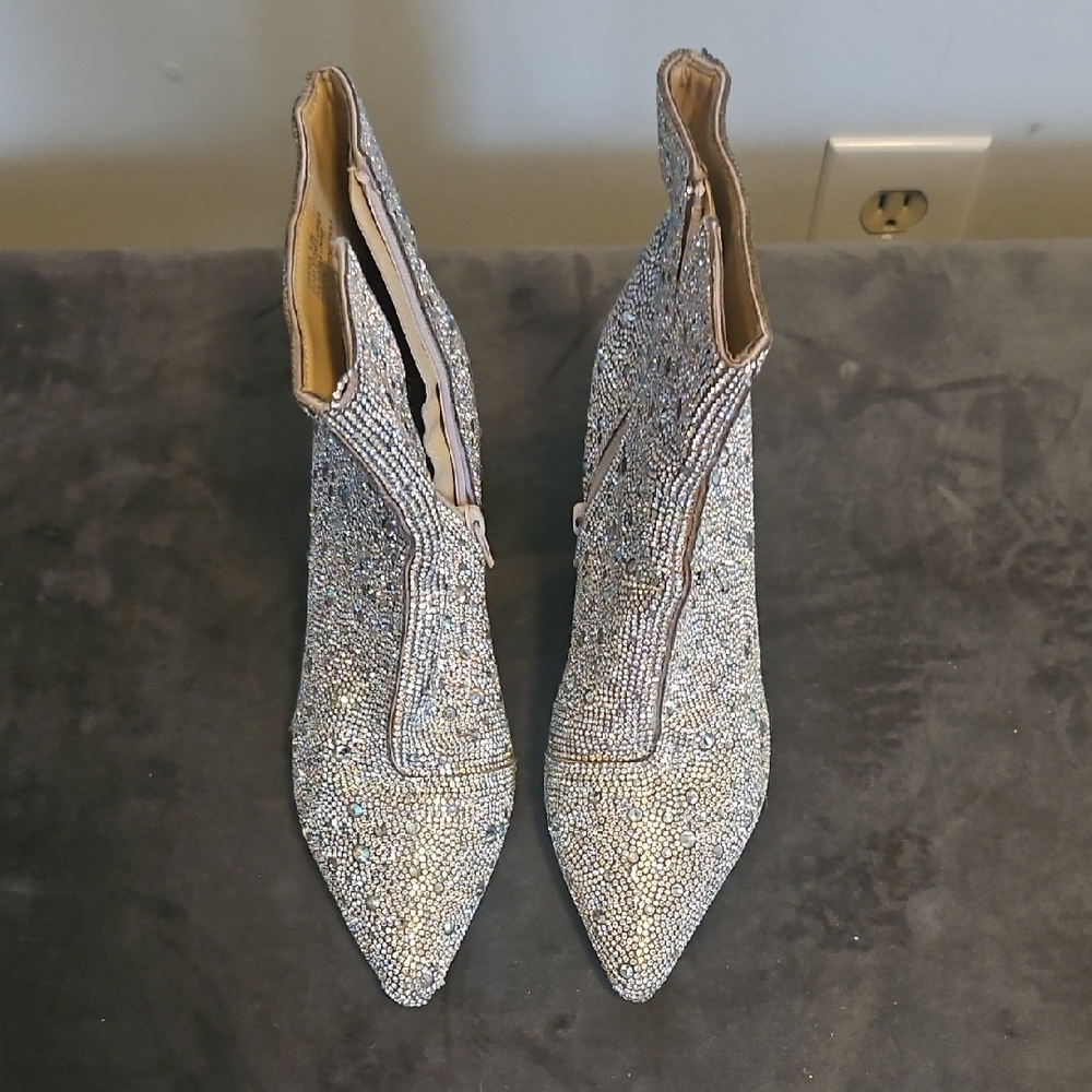 Betsey Johnson Silver Crystal Pointed Ankle Booties..womens 6.5...no box